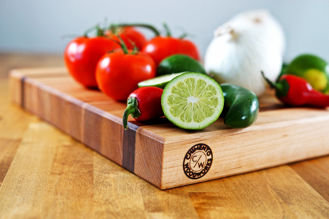 C/W Edge-Grain Maple And Walnut Cutting Board