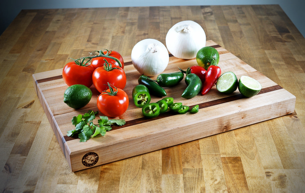 C/W Edge-Grain Maple And Walnut Cutting Board