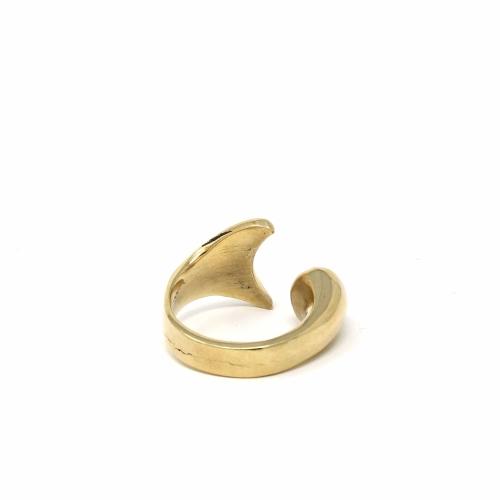 Ring: Brass Tail, Size 7 - TheHomeToGo