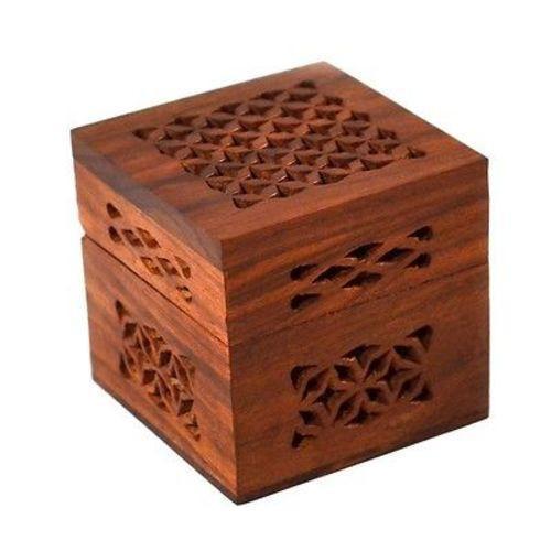 Handmade Small Lattice Cutwork Wood Box - Matr Boomie (B) - TheHomeToGo